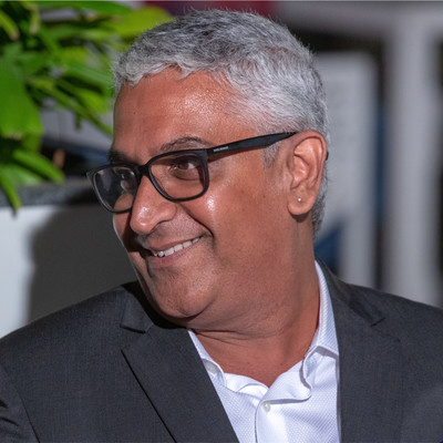 https://v-etico.com/uk/wp-content/uploads/2025/04/suresh.jpg